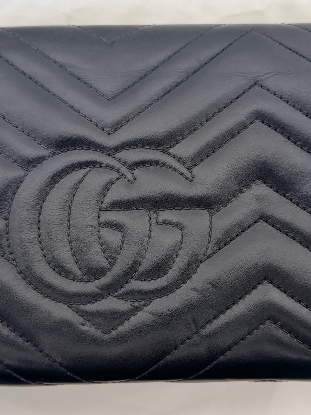 Authenticated Gucci GG Marmont Black Chevron Leather Wallet on Chain Gold - Picture 2 of 14